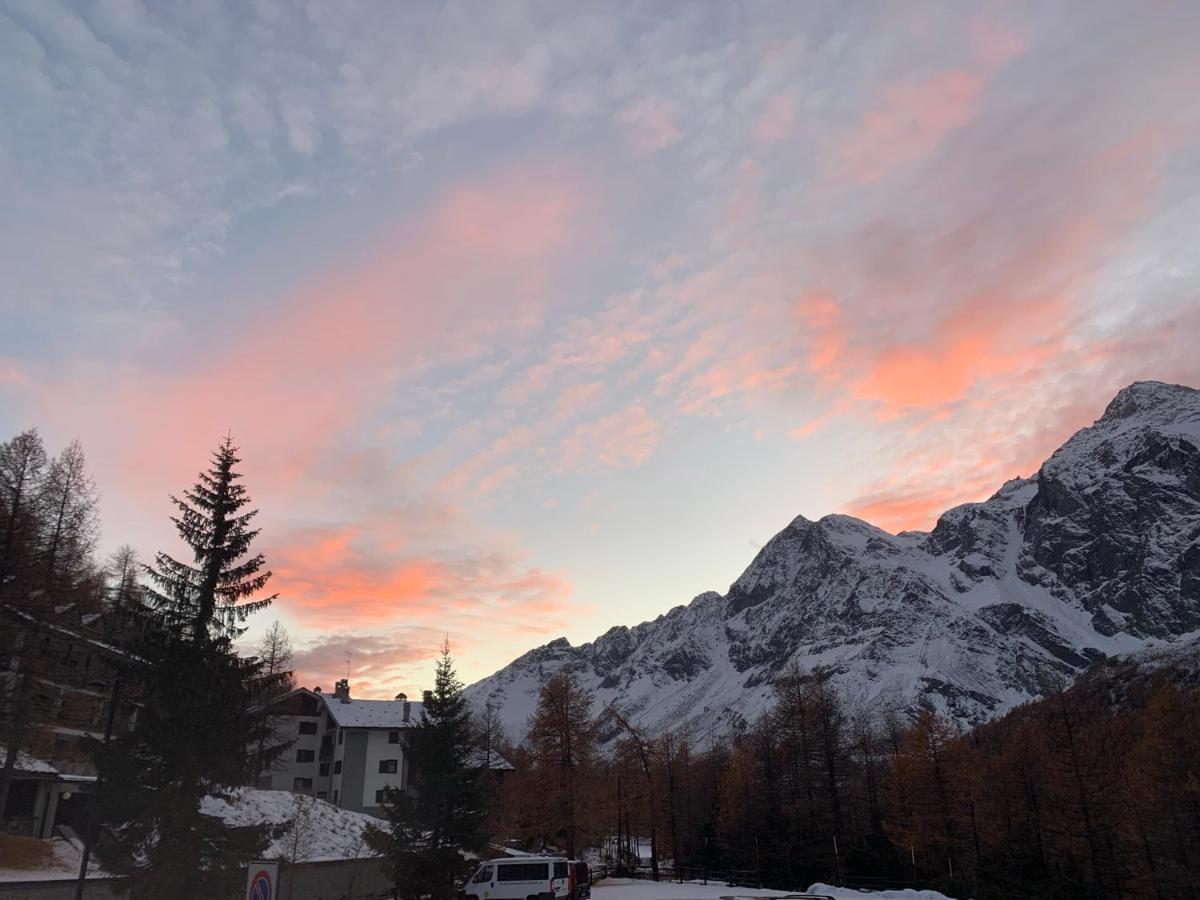 Casa Camas, Wide 2Bedroom, Feel The Mountain Breuil-Cervinia Kültér fotó
